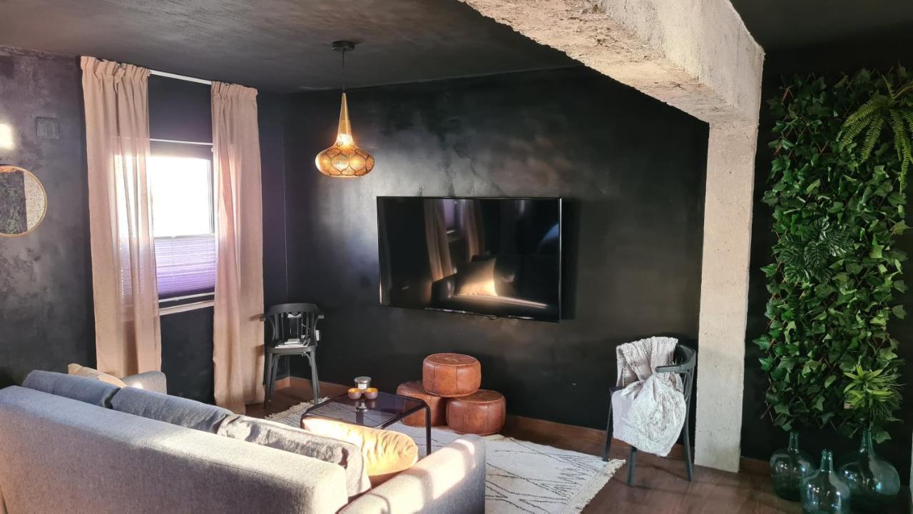 La Black Casa サフラ エクステリア 写真